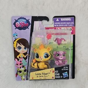 Littlest Pet Shop LPS Leona Filbert & Cackles Rossi
